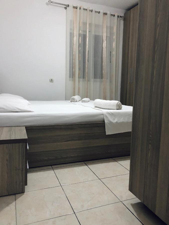 Sandri Apartment Himarë Dış mekan fotoğraf