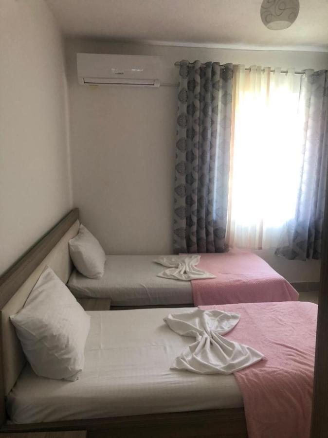 Sandri Apartment Himarë Dış mekan fotoğraf